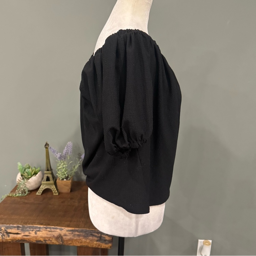 Anthropologie Short Sleeve Top - Picture 2 of 12